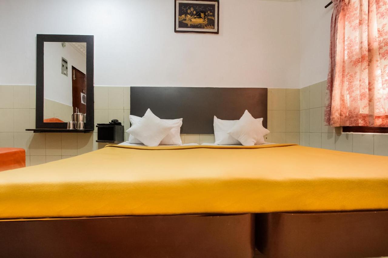 Spot On 43451 Hotel Sakunthala International Tirunelveli Exteriör bild